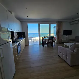 Ledion Apartament