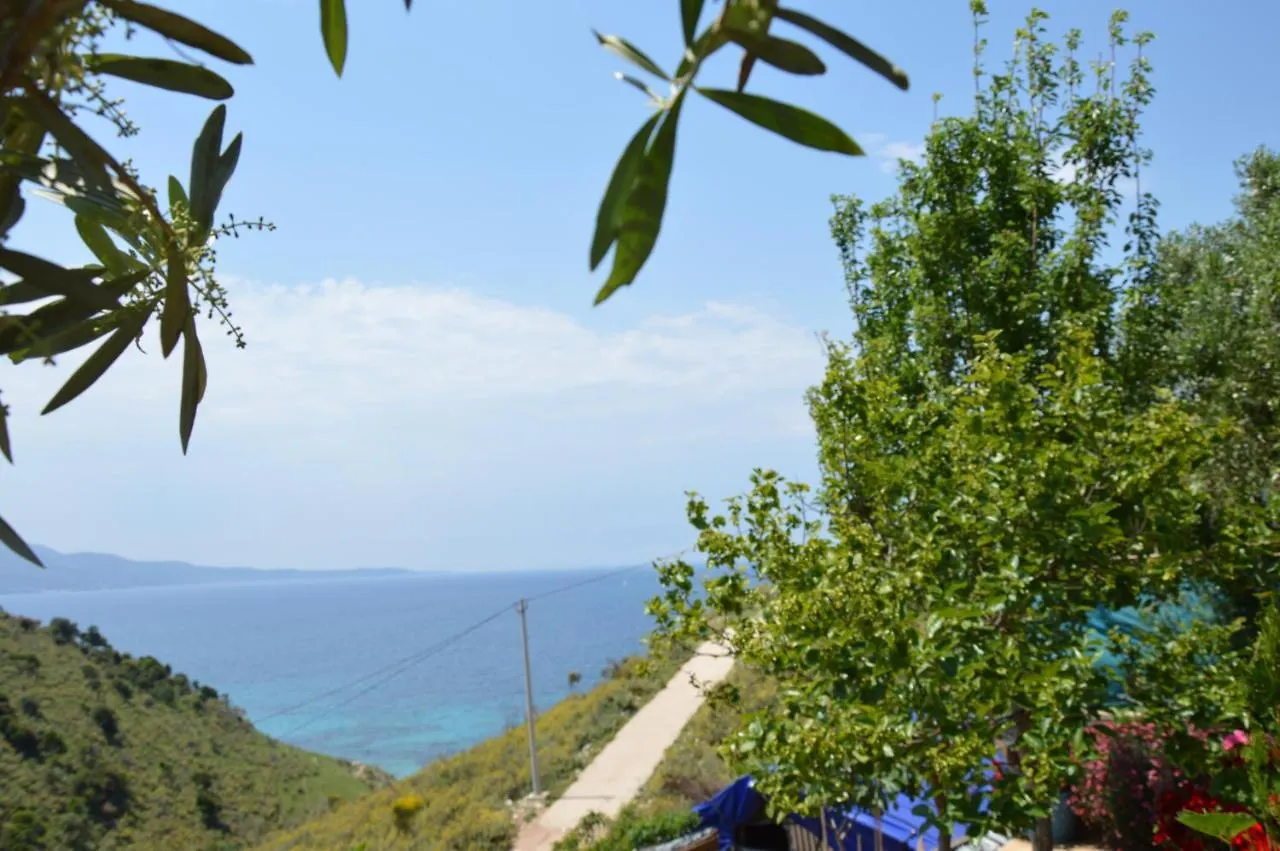 Aparthotel Mirror Beach Ksamil - Vila Zervo Sarande