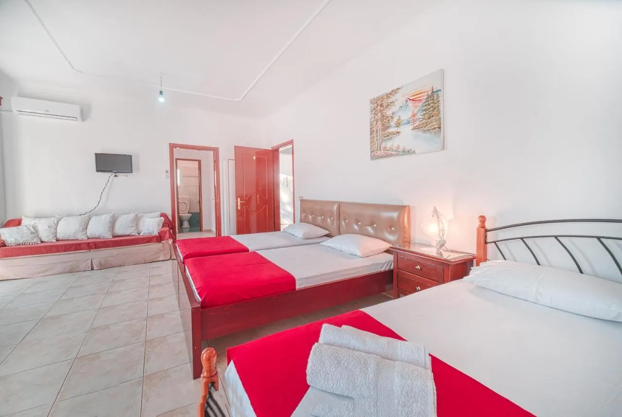 Mirror Beach Ksamil - Vila Zervo Saranda Apartmanhotel